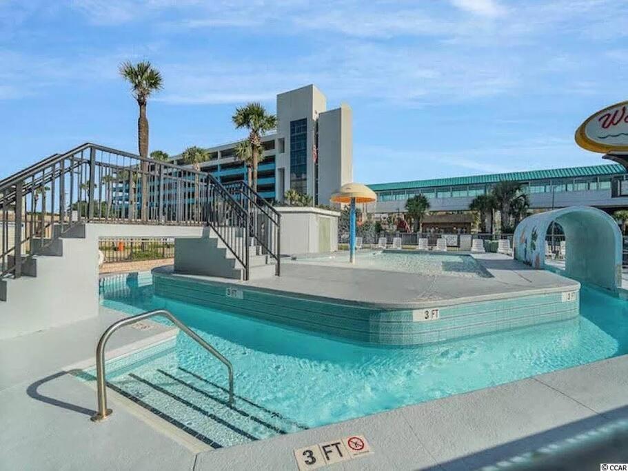 Pool Front & Across From Beach Myrtle Beach Zewnętrze zdjęcie